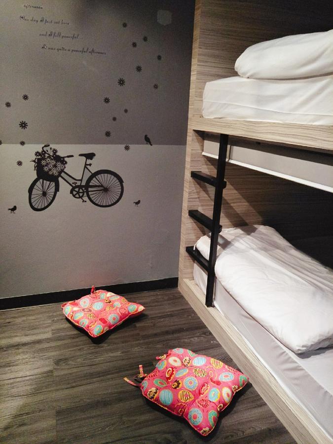 Badu Sukhumvit Dormitory Bangkok Extérieur photo