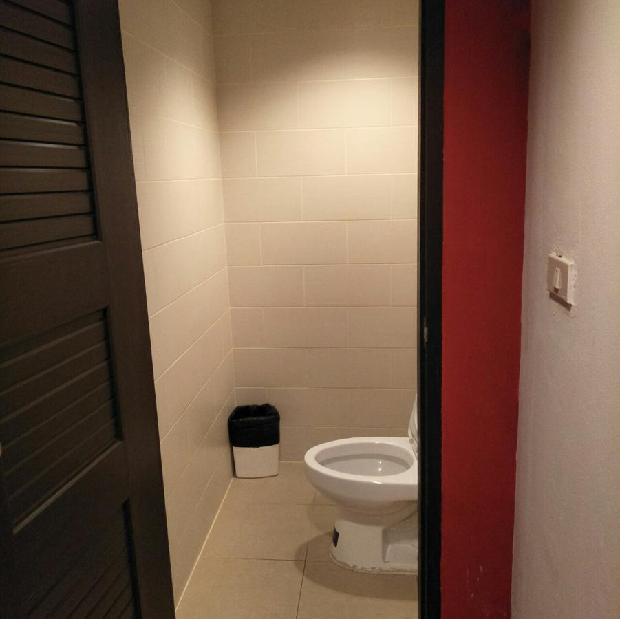 Badu Sukhumvit Dormitory Bangkok Extérieur photo