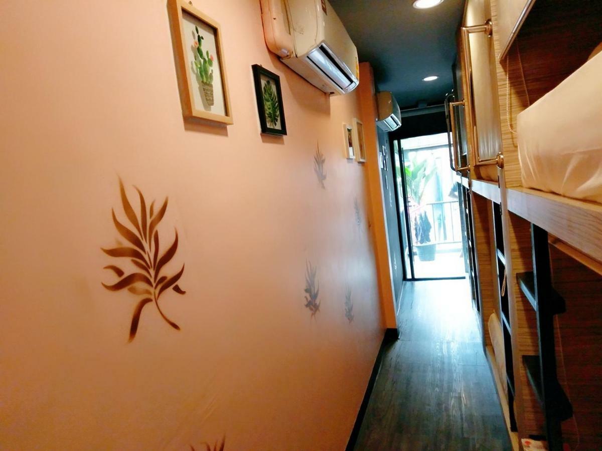 Badu Sukhumvit Dormitory Bangkok Extérieur photo